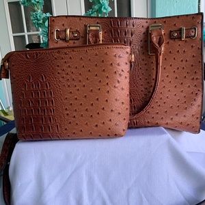 Faux croc purse with insert